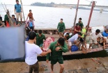 Chìm tàu chở hơn 40 người gần đảo Cồn Cỏ, làm 1 người chết