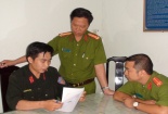 Giả danh Cảnh sát cơ động chặn đường để chiếm đoạt tài sản