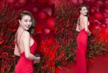 Trà Ngọc Hằng 'thả rông', khoe thân hình đẹp như thần vệ nữ