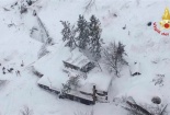 Tuyết lở chôn vùi khách sạn, 30 người mất tích