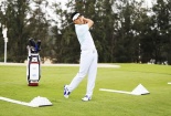 Chuyên gia Nhật chăm sóc cột sống miễn phí cho golfer