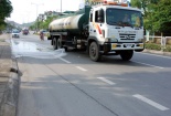 Hà Nội tốn 70 tỷ đồng rửa đường mỗi năm
