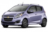 Nên mua chiếc ô tô giá rẻ bán chạy nhất của Kia hay Chevrolet?