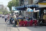 Lấn chiếm vỉa hè để kinh doanh dịch vụ ăn uống phạt thế nào?