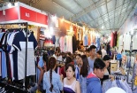 Nhiều hàng giảm giá tại hội chợ hàng tiêu dùng năm 2017