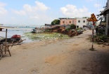 Những người 'chờ' nhà sập bên bờ sông Vàm Nao