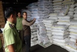 Ngụy trang tinh vi dưới lớp ve chai 70 tấn đường nhập lậu