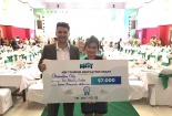 Đại diện Việt Nam đã nhận giải thưởng 7.000 USD startup về du lịch