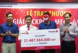 Xổ số Vietlott: Khách hàng đeo mặt nạ siêu nhân nhận hơn 21 tỷ