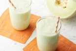 Chia sẻ cách làm sinh tố dưa bở thơm ngon, đơn giản cho cả gia đình