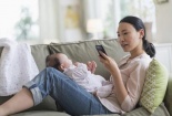 Bà bầu dùng điện thoại nhiều trẻ sinh ra dễ bị tăng động