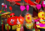 Đèn lồng Trung thu không rõ xuất xứ: Chất gây ung thư gấp 123 lần cho phép, dễ cháy nổ