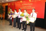 Lãnh đạo Bộ KH&CN nhận Kỷ niệm chương vì sự nghiệp xây dựng Đảng Khối cơ quan TW