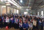 Trao tặng hơn 17.500 ly sữa cho trẻ em vùng mưa lũ
