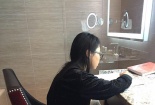 Phương Mỹ Chi lên tiếng việc lưu diễn Mỹ 6.000 USD vẫn ngồi học trong nhà vệ sinh