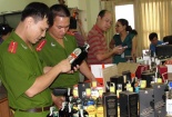 Vấn nạn rượu giả: Hại người tiêu dùng, ảnh hưởng uy tín doanh nghiệp sản xuất rượu