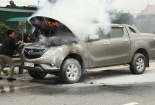 Xác định nguyên nhân xe bán tải Mazda BT50 bỗng bốc cháy khi đang lưu thông