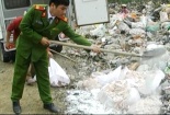 Nghệ An: Tiêu hủy gần 200 kg mỡ lợn bốc mùi hôi thối