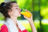 Uống nước trái cây vào buổi sáng gây hại cho lợi khuẩn trong ruột