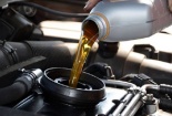 Nếu không muốn động cơ ô tô xuống cấp, hãy thay dầu nhớt đúng cách