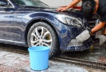 Những sai lầm khi rửa xe ô tô khiến xe 'chết' nhanh hơn