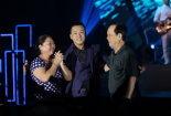 Tuấn Hưng lần đầu 'khoe' bố mẹ tại sân khấu FLC Sầm Sơn
