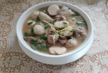 Cách nấu canh khoai sọ hầm xương đơn giản, bổ dưỡng