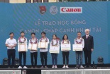 Trao học bổng 'Canon - Chắp cánh nhân tài'