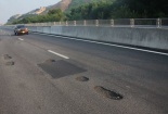 Cao tốc 34.000 tỷ vừa thông xe đã hỏng: Sẽ sớm tiến hành kiểm toán dự án