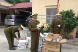 Quả hồng sấy, bột ngũ cốc Trung Quốc găm trong cốp xe tuồn về Việt Nam tiêu thụ