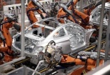 Cận cảnh siêu 'công nhân' robot sản xuất tới 1000 ô tô mỗi ngày