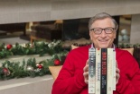 Tỷ phú Bill Gates giới thiệu 5 cuốn sách ‘gối đầu giường’ trong năm 2018
