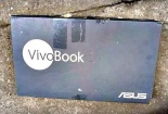 Mua laptop qua Lazada, khách hàng sốc vì nhận được máy cũ trôi bảo hành đựng trong hộp rách nát