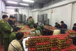Bí mật kinh hoàng bên trong cơ sở mỗi ngày đóng gói hàng nghìn lọ sa tế giả