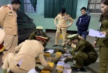 Tạm giữ 555 chiếc điện thoại di động không hóa đơn chứng từ
