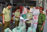 Tóm gọn xe ô tô vận chuyển 4.200 đôi dép nhựa không hóa đơn chứng từ