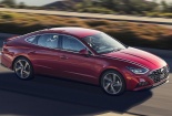 Hyundai Sonata 2020 'so găng' Toyota Camry: Mèo nào cắn mỉu nào?
