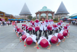Đoan Trang, ST Sơn Thạch, John Huy Trần làm giáo khảo chung kết Flashmob 2019 'Sóng tuổi trẻ'