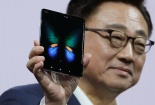 Điện thoại Samsung Galaxy Fold có thể gập giá 2.000 USD: Tiết lộ ngày ra mắt lại