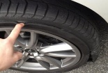 Lốp xe ô tô nhanh bị nứt- 'thủ phạm' từ chính sai lầm sử dụng của tài xế