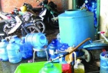Sự cố ô nhiễm nước: Kinh hoàng nước bình siêu rẻ 'hô biến' thành nước sạch
