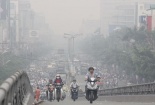 Chất lượng không khí xấu đi, người dân nên hạn chế ra khỏi nhà