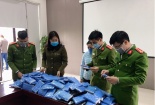 Nhiều cơ sở lợi dụng dịch Covid-19 thu gom khẩu trang y tế không rõ nguồn