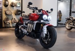 Giá bán từ 869 triệu đồng, mô tô Triumph Rocket 3 mới ra mắt có gì đặc biệt?