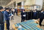 Thu giữ gần 800.000 chiếc khẩu trang xuất lậu qua sân bay quốc tế Nội Bài