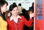 Nhân viên ngân hàng này được trả lương hơn 54 triệu đồng/tháng tại Việt Nam