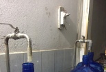 Nước đóng chai sản xuất từ mương nước thải gây xôn xao: Thu hồi khẩn cấp toàn bộ 