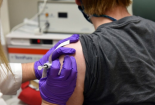 Mỹ bắt đầu thử nghiệm vaccine Covid-19 nâng cao thứ 2 với quy mô khủng