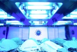 Xuất hiện loại robot đặc biệt sử dụng tia cực tím để tiêu diệt virus Sars-CoV-2
