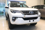 Xả kho, Toyota Fortuner đời cũ giảm giá tới hơn 230 triệu tại Việt Nam có dễ mua?